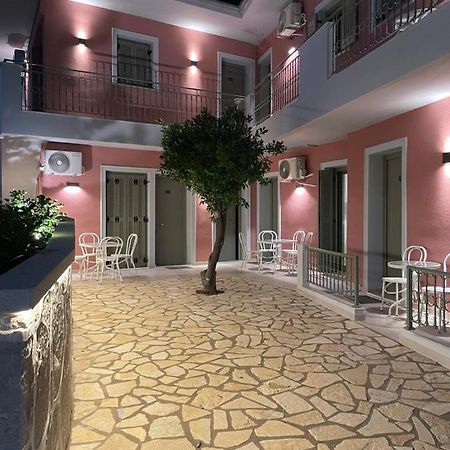 Anax Apartments Párga Exterior foto