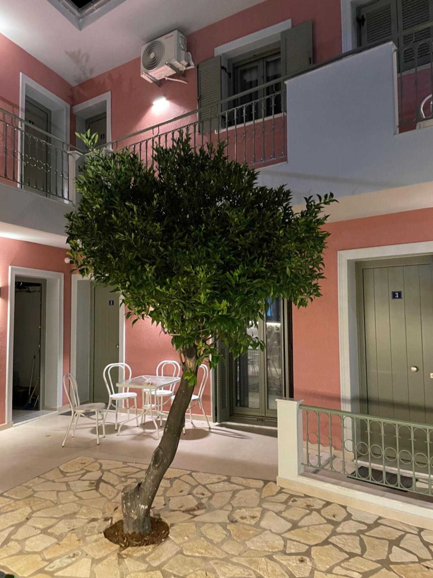 Anax Apartments Párga Exterior foto